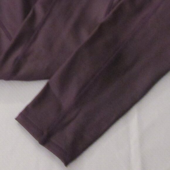 DARK PURPLE HIGH RISE HIGH SHINE LEGGINGS – SIZE M - Picture 8 of 9